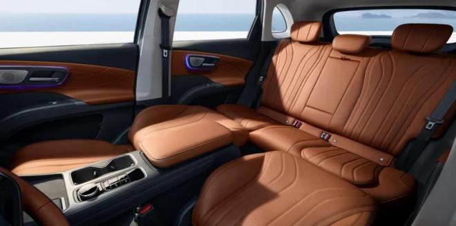 ！我被电车包围了瓦力棋牌游戏完蛋(图2)